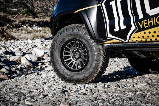 ICON Alloys Recon Pro Satin Charcoal - 18x9 / 6x5.5 / 25mm 6in BS