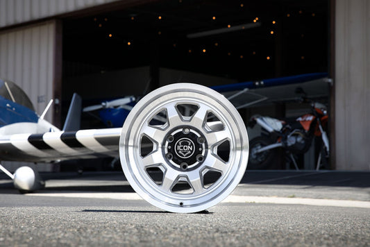 ICON Nuevo 17x8.5 / 5x150 / 25mm Offset / 5.75in BS - Silver Machined Wheel