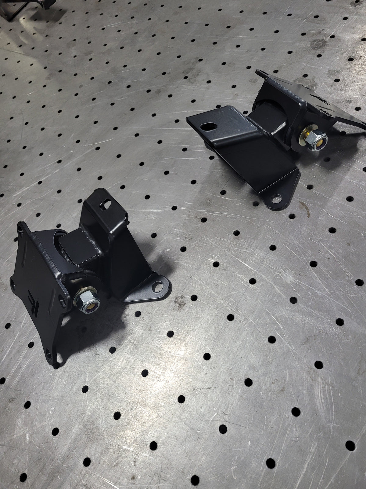 Izzy Fab 2014–2018 GM Truck/SUV 4130 Motor Mounts — manufacturer product gallery