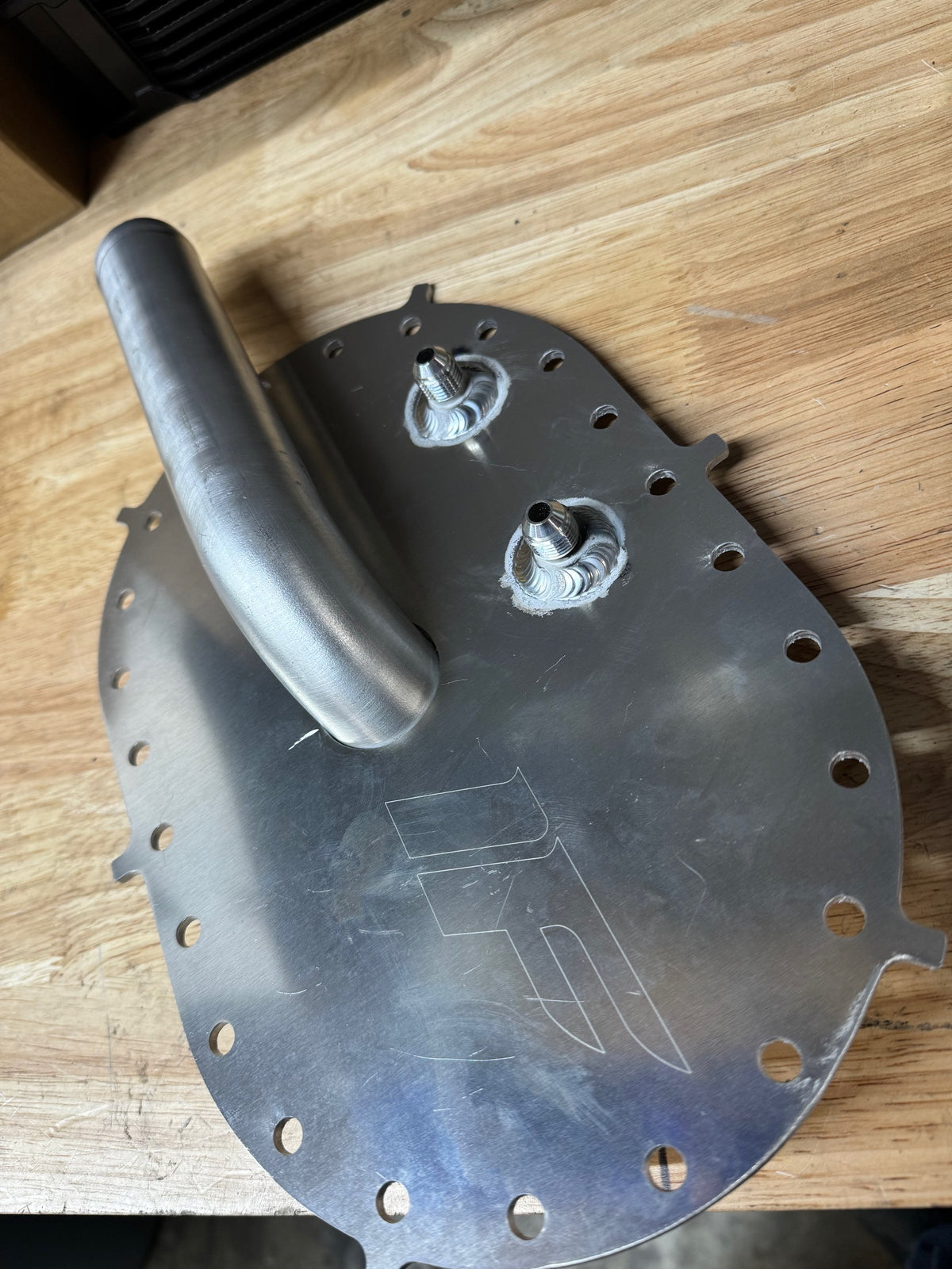 Izzy Fab RAM TRX Fuel Cell Adapter Plate — manufacturer product gallery
