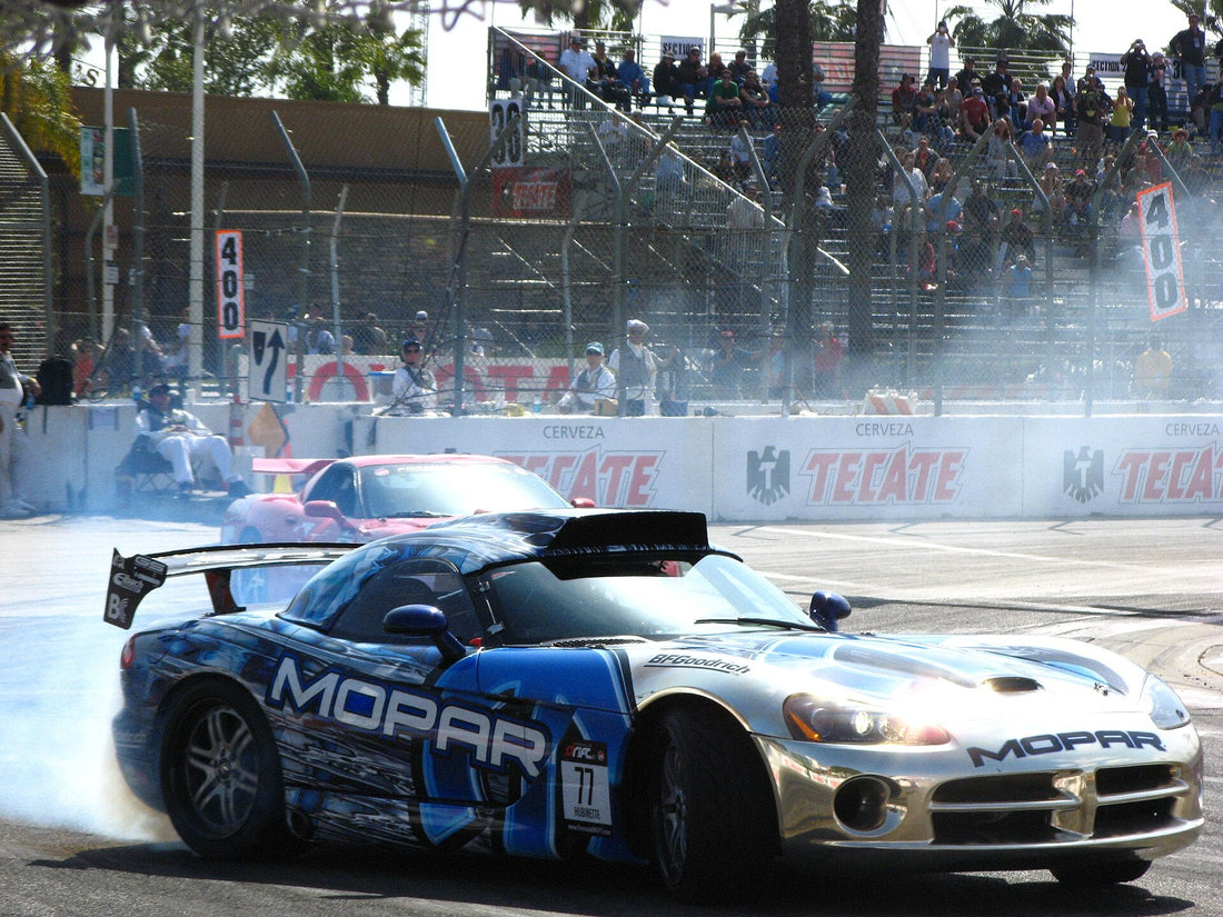 Archive Formula DRIFT competitors at Long Beach in 2008; representative drifting image, not the 2026 Las Vegas event. Photo by Chris Valle / Wikimedia Commons, CC BY-SA 4.0.
