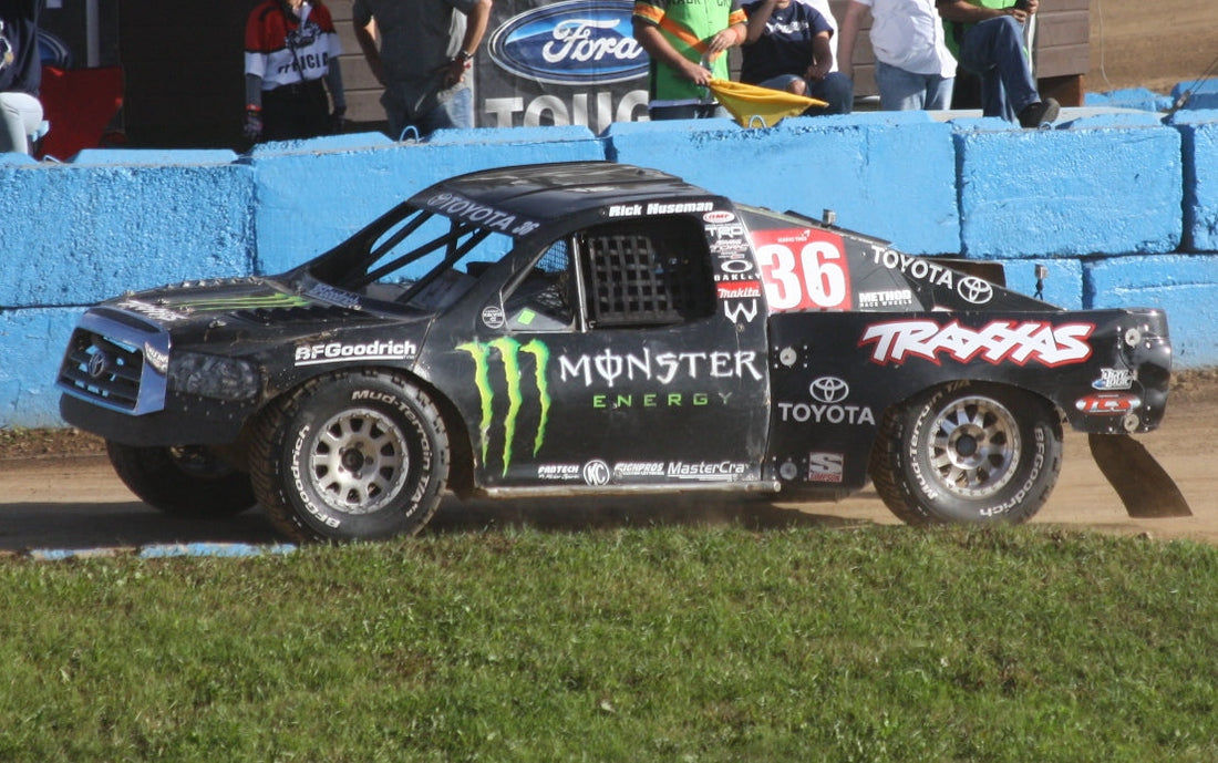 Archive representative Pro 4 off-road race truck at Crandon, illustrating repeated high-speed suspension loading. Photo by Royalbroil, Wikimedia Commons.