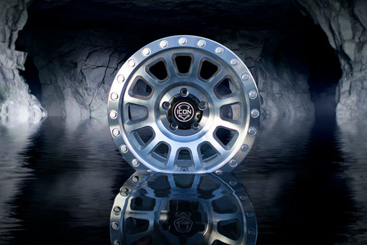 ICON Hulse 18x9 5x5 -12mm Offset 4.5in BS Silver Machined