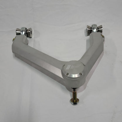 Izzy Fab 2016.5–2018 GM 1500 Billet Upper Control Arms, Aluminum Spindles