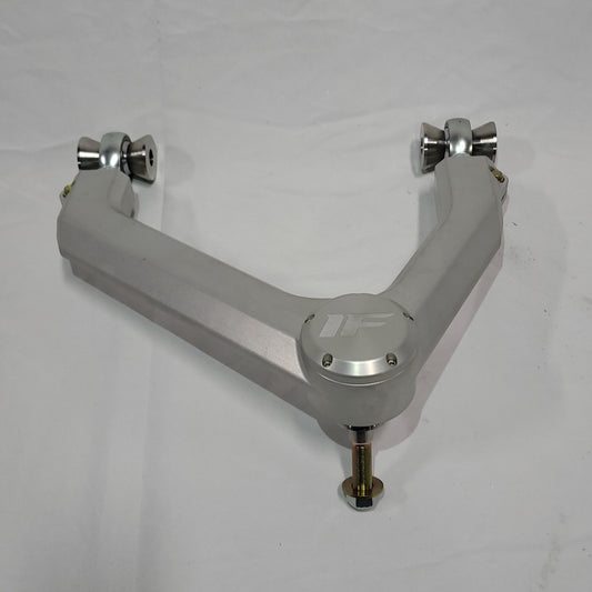 Izzy Fab 2016.5–2018 GM 1500 Billet Upper Control Arms, Aluminum Spindles