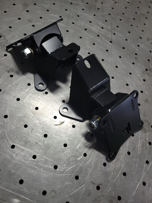 Izzy Fab 2014–2018 GM Truck/SUV 4130 Motor Mounts