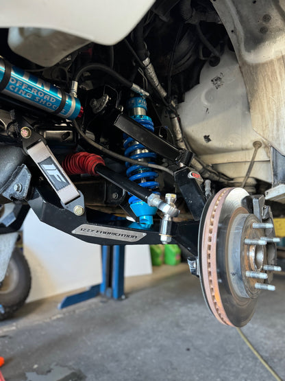 Manufacturer photo of Izzy Fab GM 1500 2WD mid-travel kit with custom-spec King coilovers