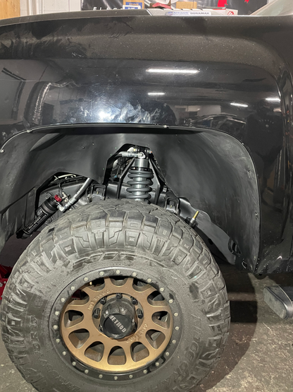 Izzy Fab 2001–2010 GM HD Coilover Conversion Kit with King Shocks — manufacturer product gallery