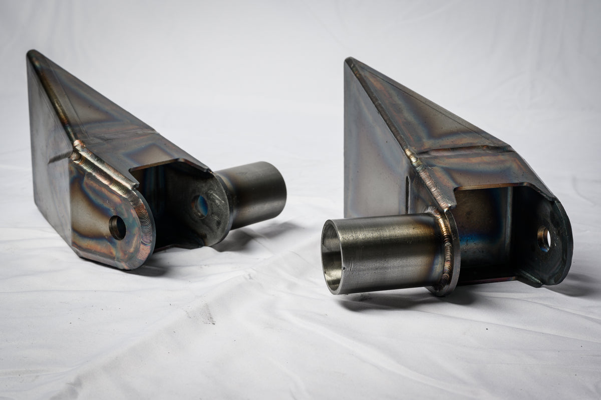 Izzy Fab Chassis Four-Link Mounts — manufacturer product gallery