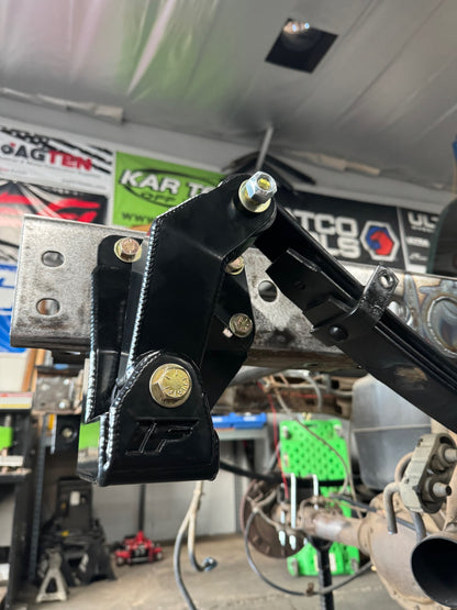 Izzy Fab 1999–2018 GM 1500 Hanger and Shackle Kit — manufacturer product gallery