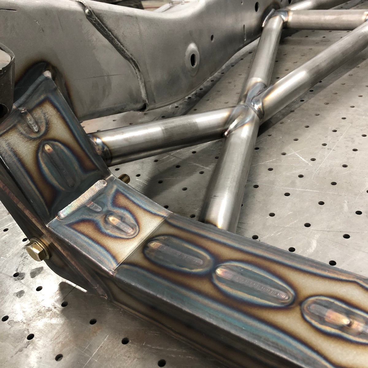 Izzy Fab 2007–2018 GM 1500 4130 TIG-Welded Boxed Lower Crossmembers — manufacturer product gallery
