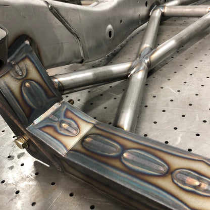 Izzy Fab 2007–2018 GM 1500 4130 TIG-Welded Boxed Lower Crossmembers — manufacturer product gallery
