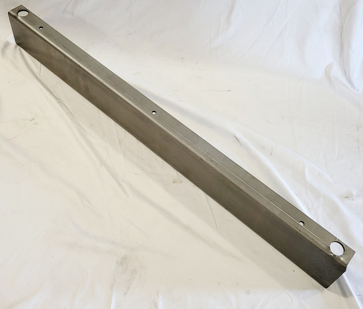 Izzy Fab 1999–2018 GM 1500 Rear Boxed Crossmember — manufacturer product gallery