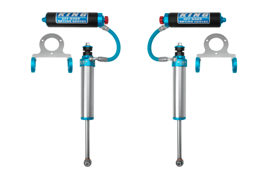 King Shocks 25001-431A 2.5-inch front remote-reservoir shocks with compression adjusters for 2005+ Ford Super Duty 4WD