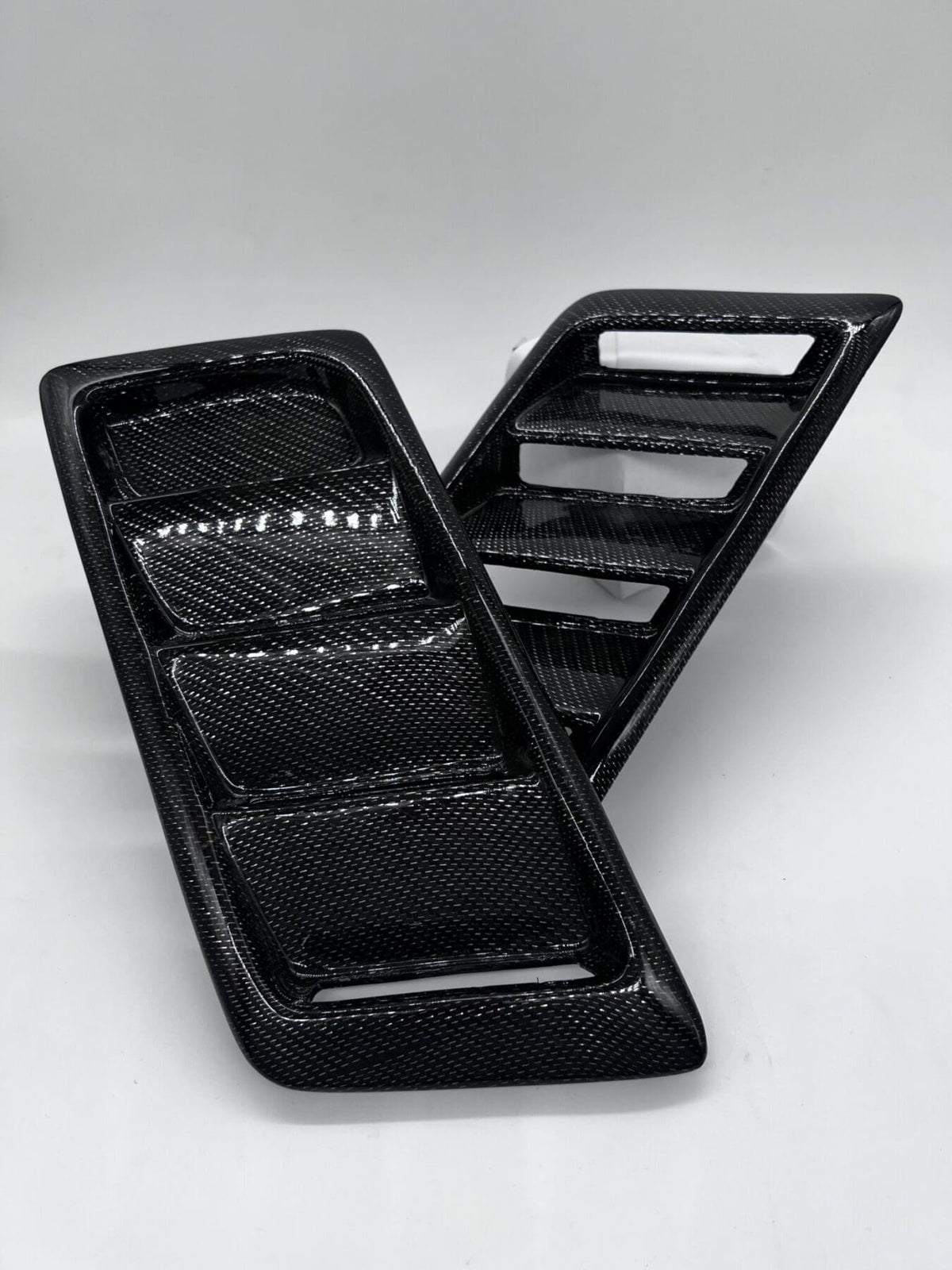 Vintage Carbon S30 GT hood vents in gloss carbon fiber, official product photo